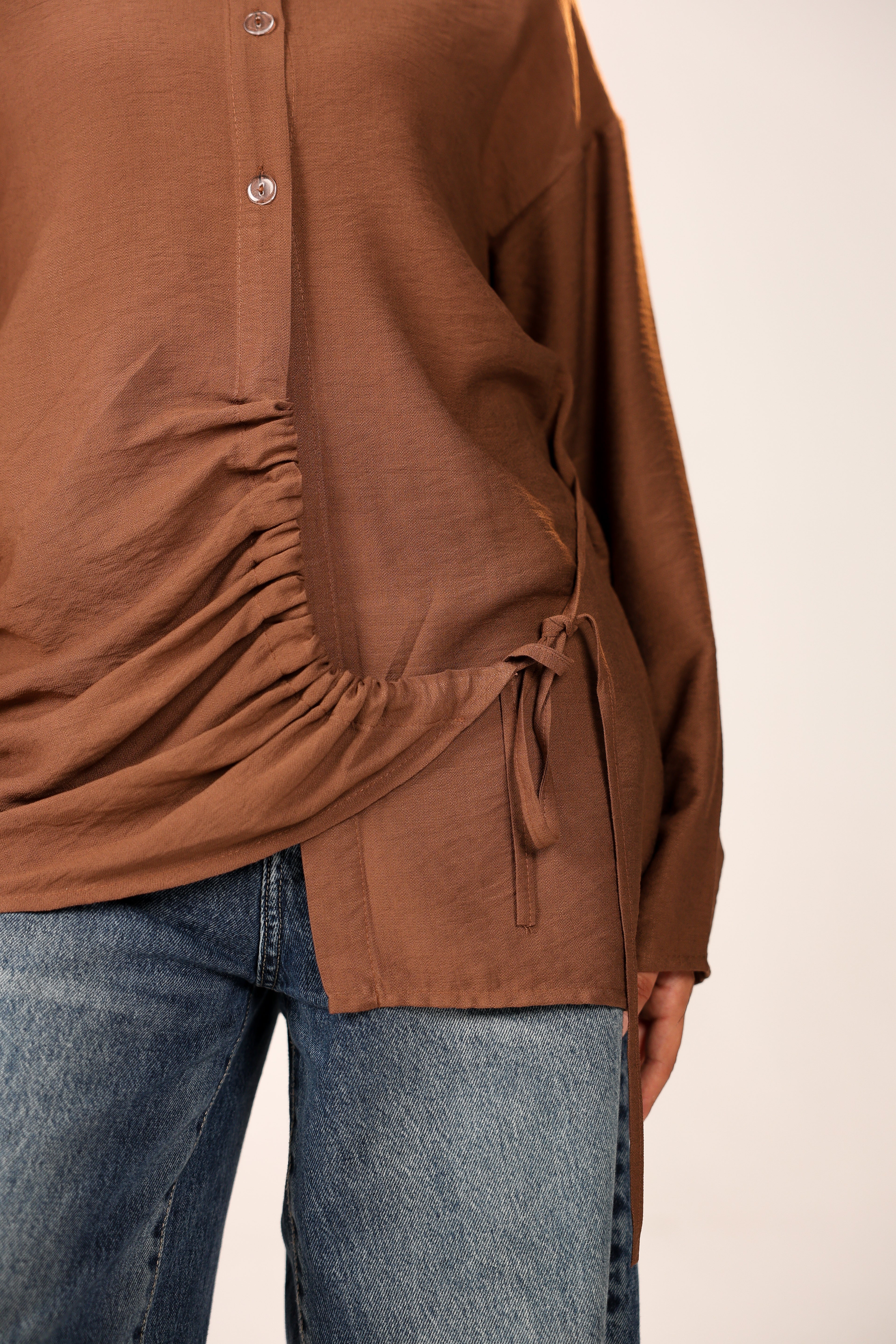 The daily linen blouse