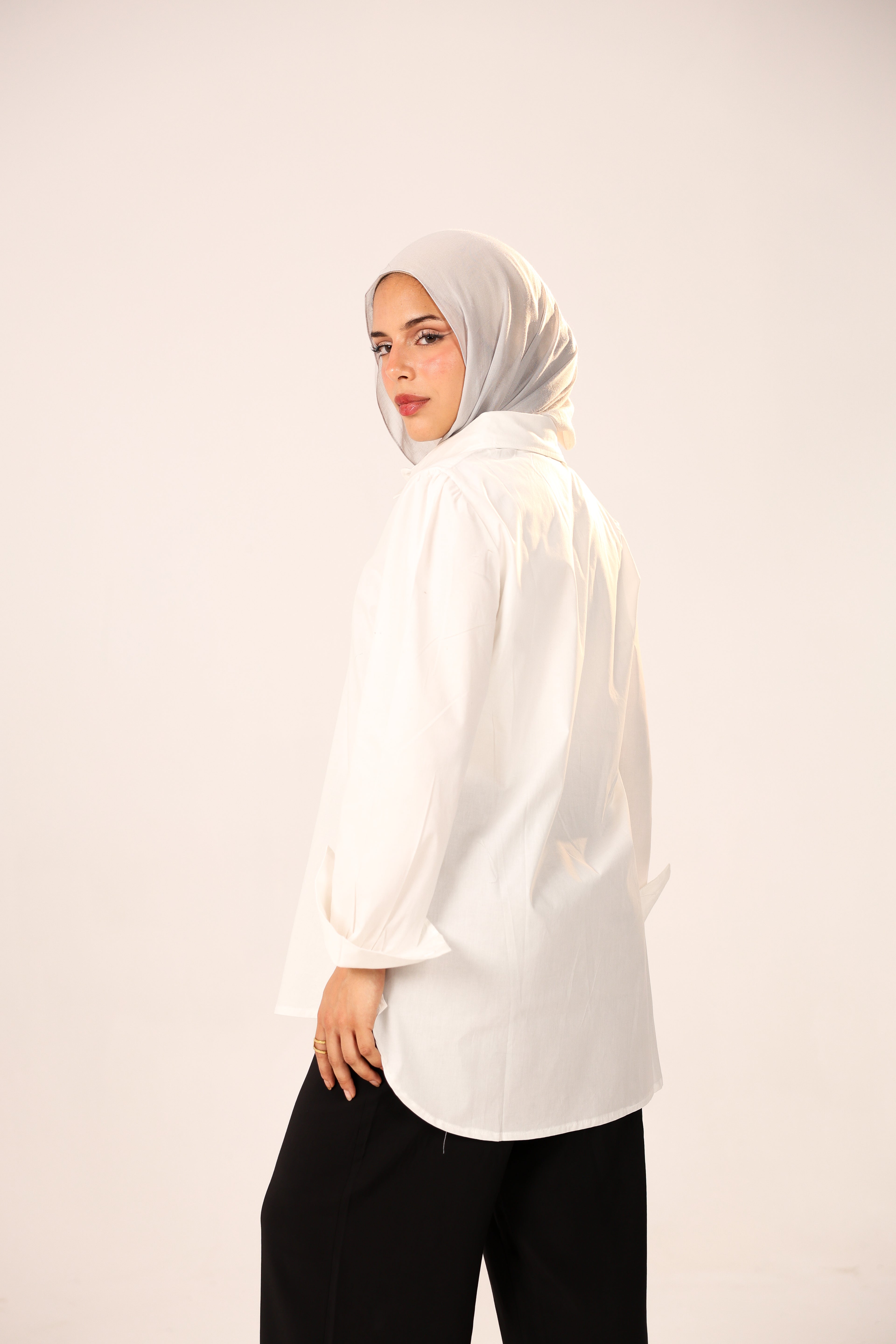 Basic white chemise