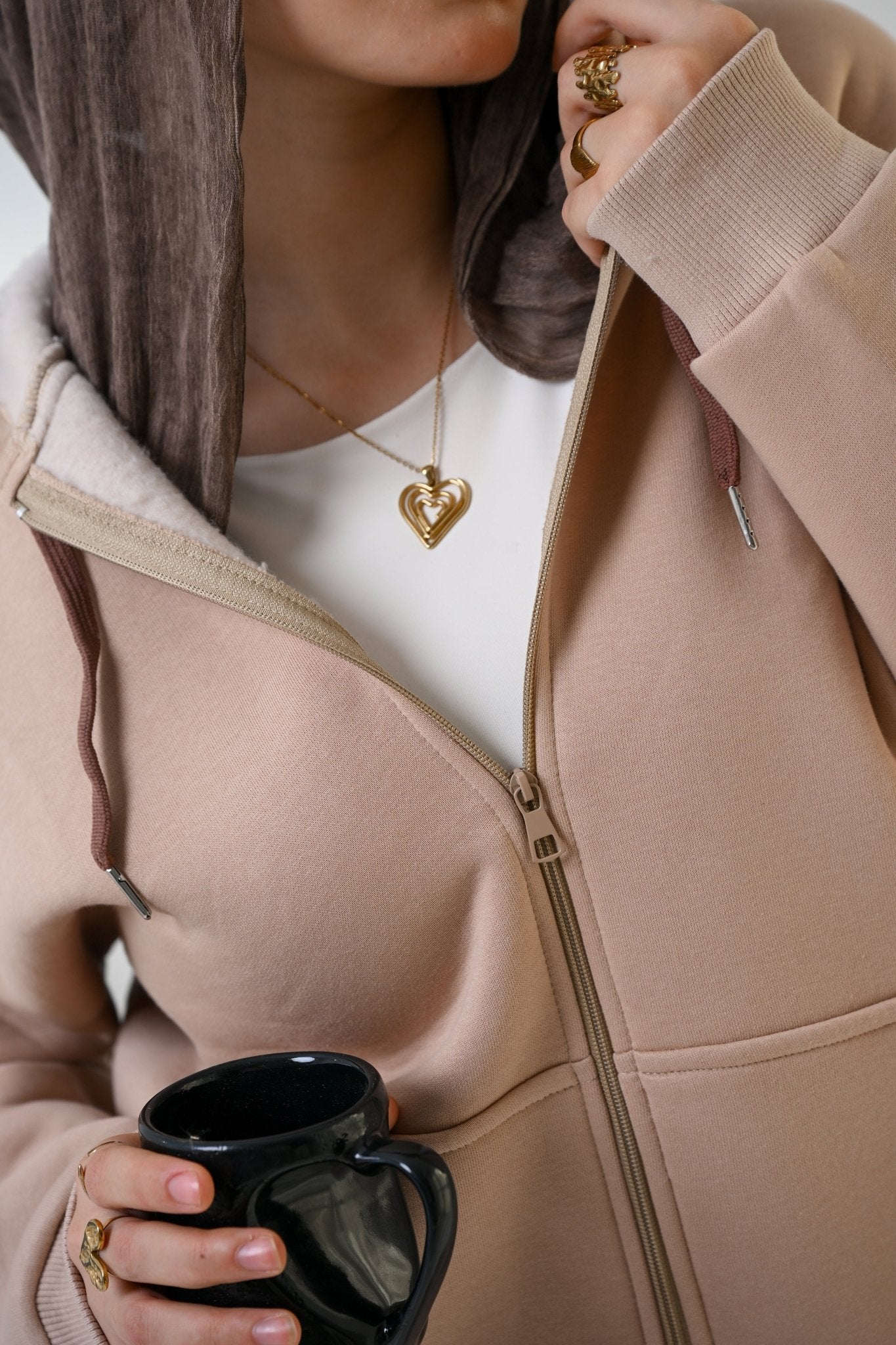 Beige Cozy Flow Set - ATHWAB