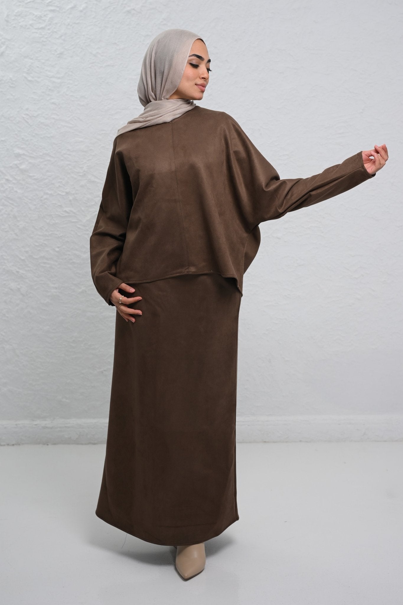 Brown Velvet Grace Set - ATHWAB