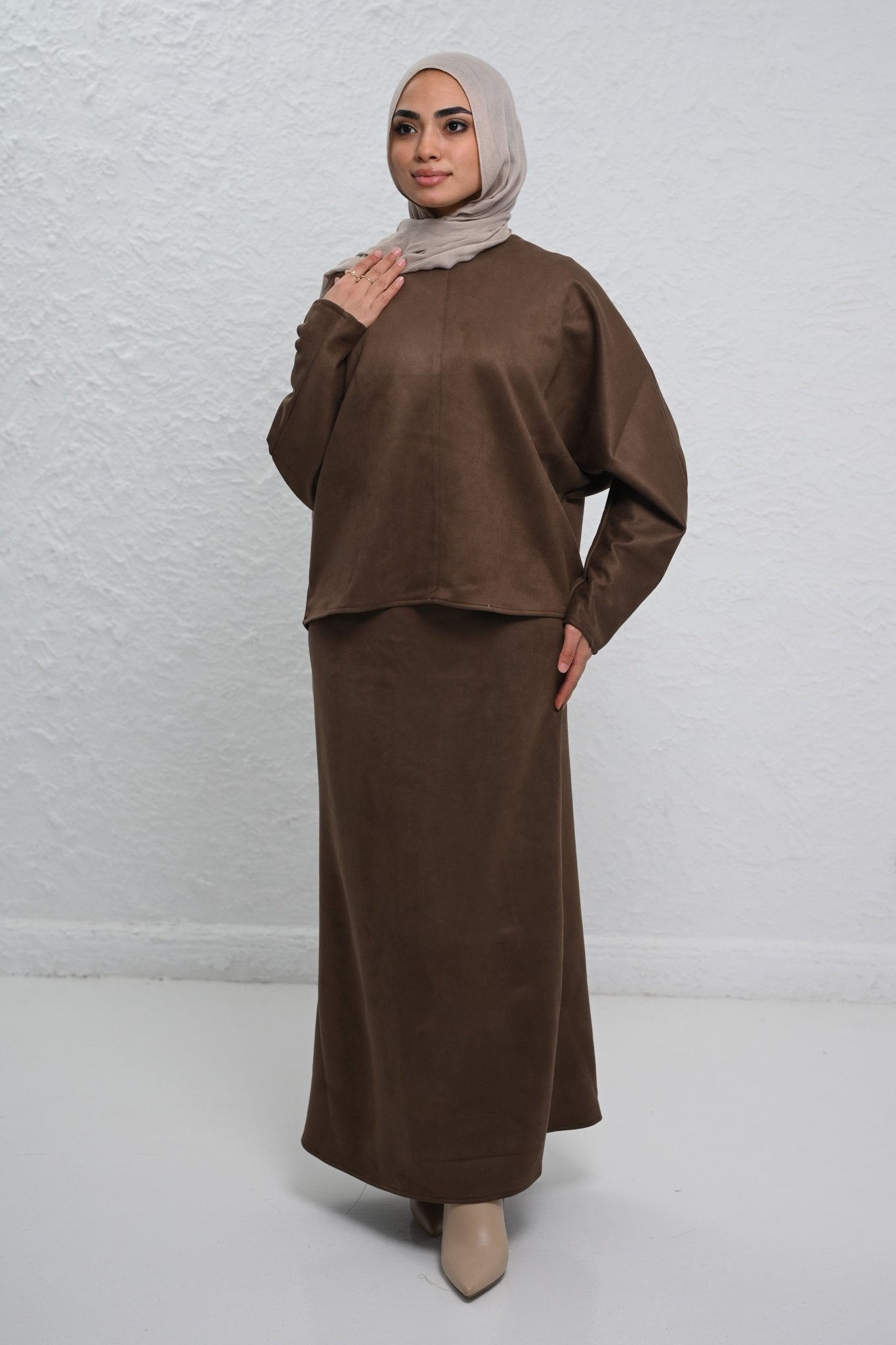 Brown Velvet Grace Set - ATHWAB