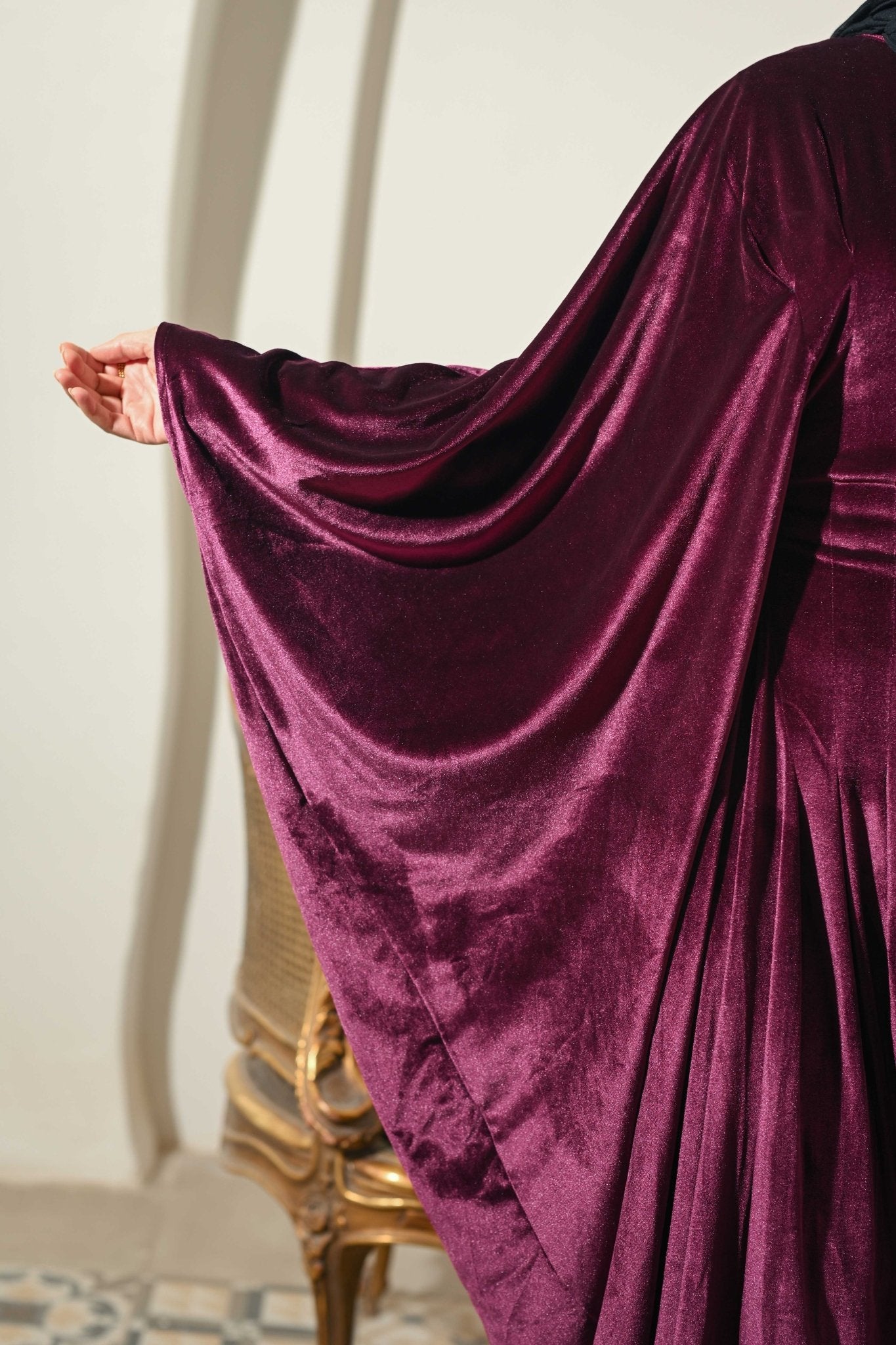Burgundy Noor Velvet Abaya - ATHWAB
