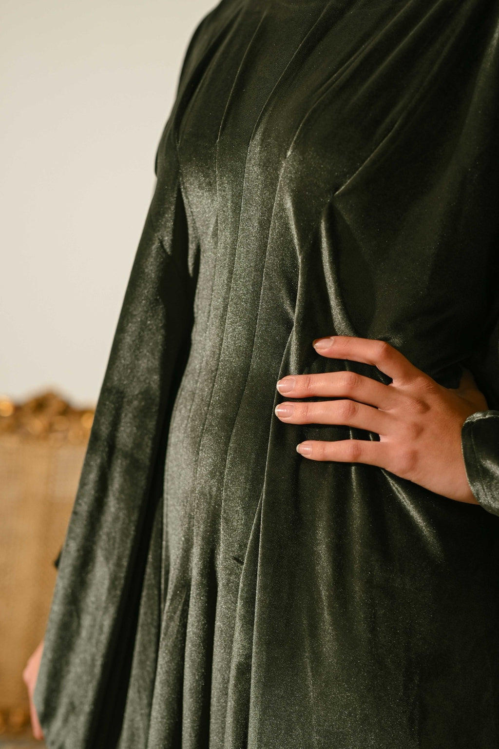 Noor Velvet Abaya - ATHWAB