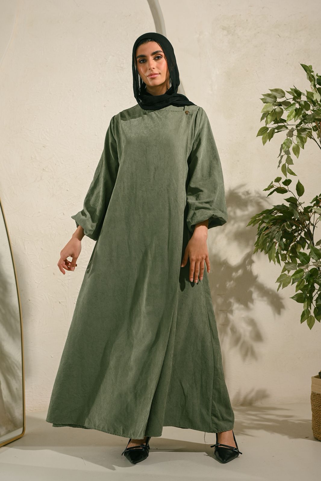 Olive Green Sukoon Abaya - ATHWAB