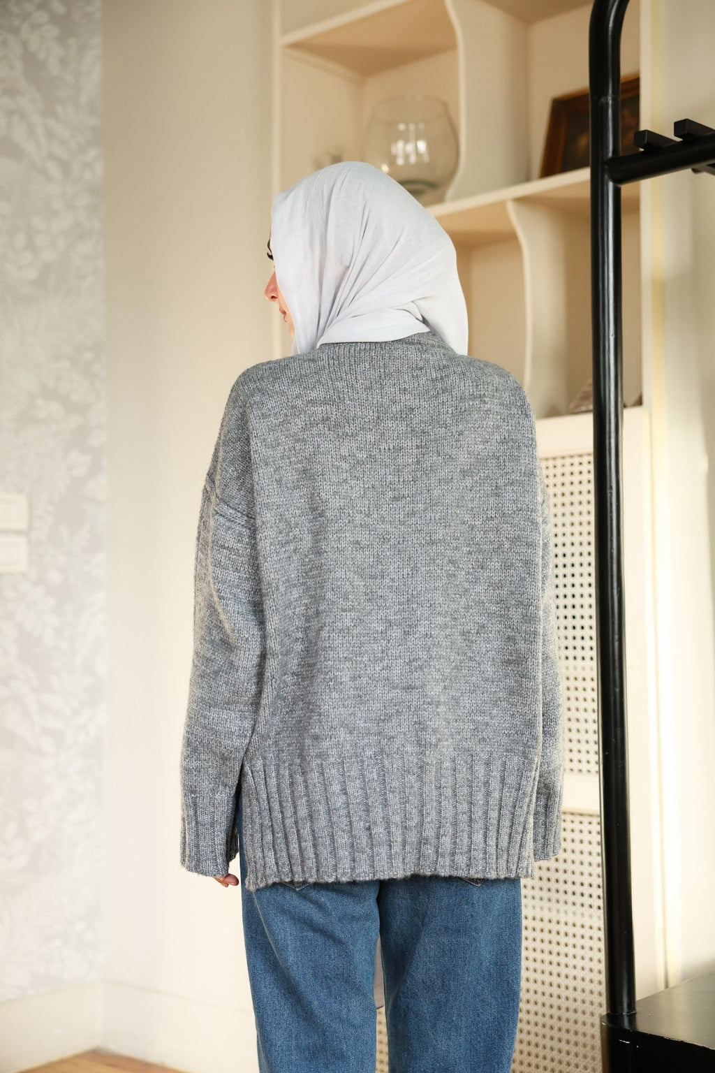 Plain Sweater - ATHWAB