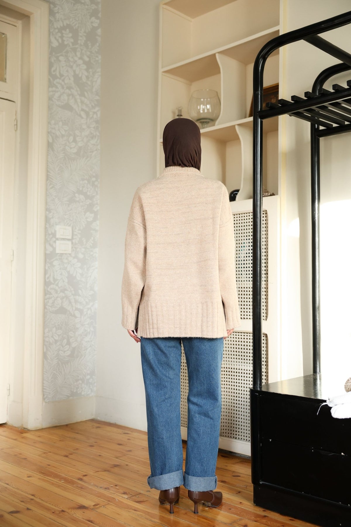 Plain Sweater - ATHWAB