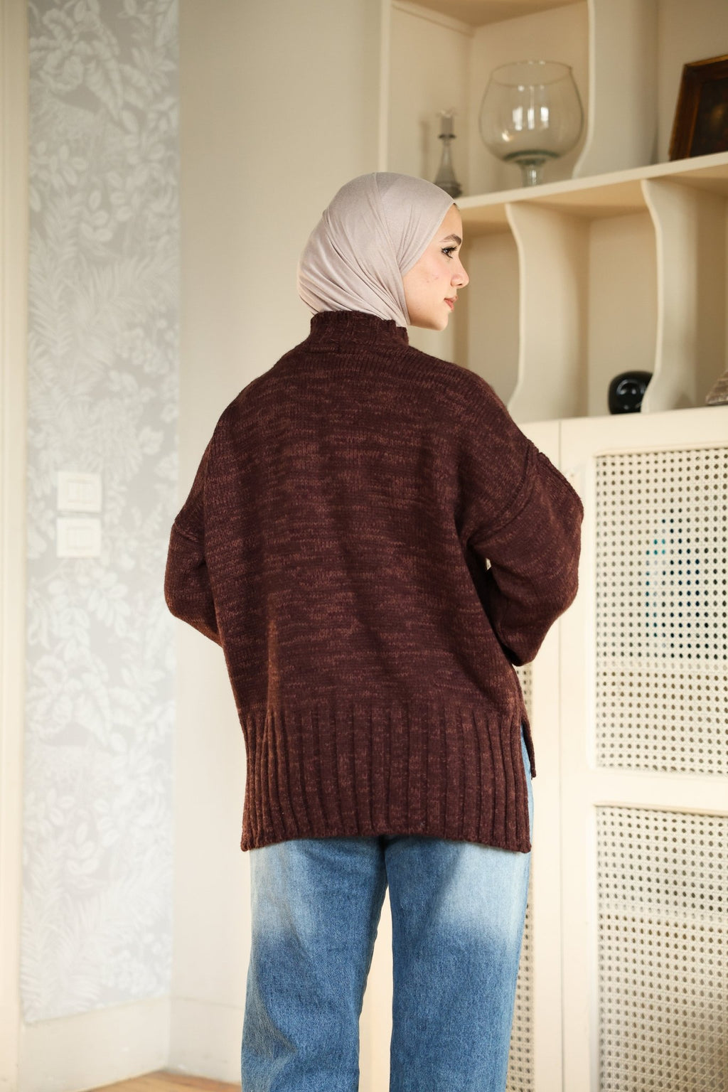 Plain Sweater - ATHWAB