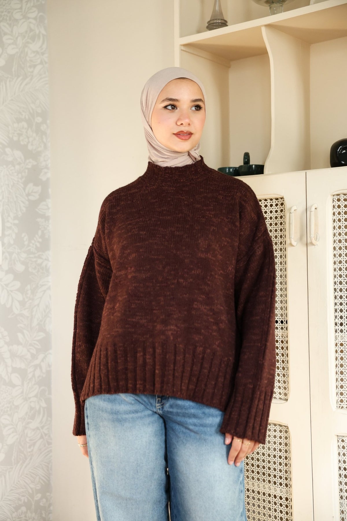 Plain Sweater - ATHWAB