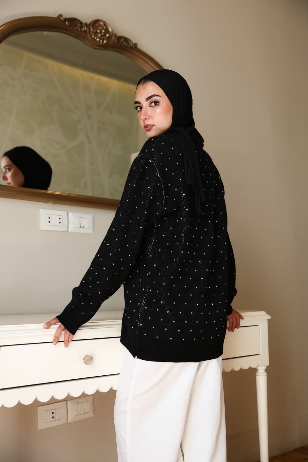 Polka Dots Sweater - ATHWAB